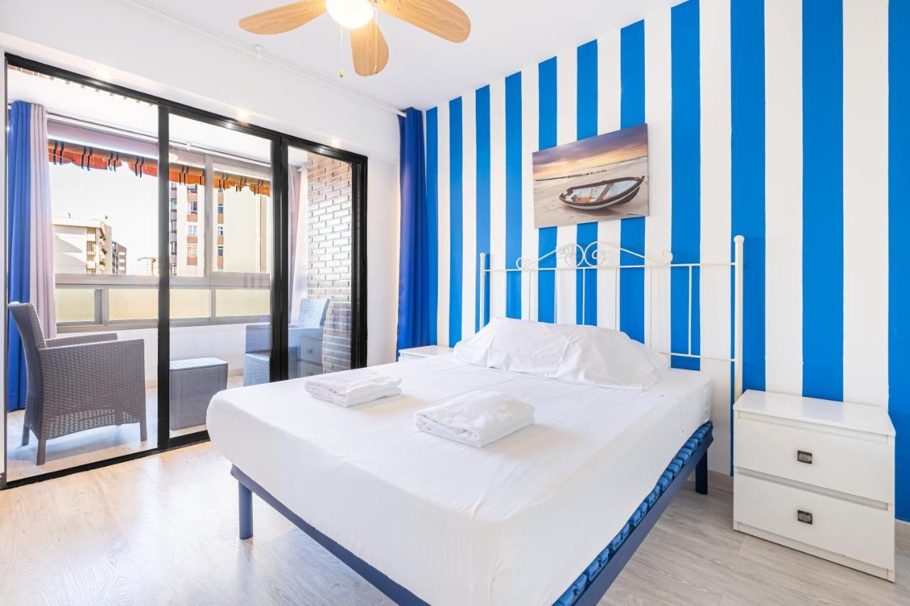 Auge 4-A Apartment Levante Beach Бенидорм Екстериор снимка